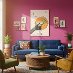 Poster Cheers con mano stilizzata che regge cocktail margarita con lime, illustrazione grafica moderna wall art contemporanea
